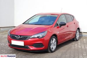 Opel Astra 2021 1.2 143 KM