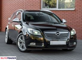 Opel Insignia 2009 2.0 220 KM
