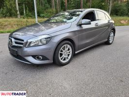 Mercedes A-klasa 2013 1.6 126 KM