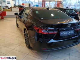 Toyota Camry 2025 2.5 186 KM
