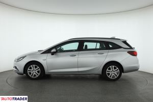 Opel Astra 2017 1.6 108 KM Opel Astra 2017 1.6 108 KM