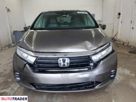 Honda Odyssey 2021 3