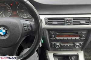 BMW 318 2007 2.0 125 KM