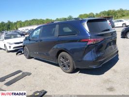 Toyota Sienna 2025 2
