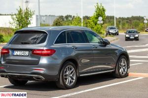 Mercedes GLC 2017 2.0 211 KM
