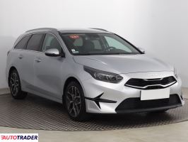Kia Ceed - zobacz ofertę Kia Ceed - zobacz ofertę