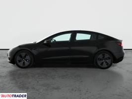 Tesla Model 3 2021 434 KM