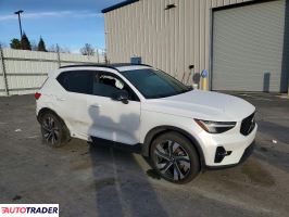 Volvo XC40 2024 2