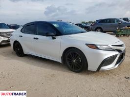 Toyota Camry 2021 3