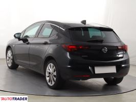 Opel Astra 2016 1.4 123 KM