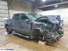 Chevrolet Silverado 2021 5