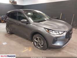 Ford Escape - zobacz ofertę