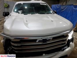 Chevrolet Silverado 2022 6