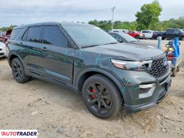 Ford Explorer 2022 3