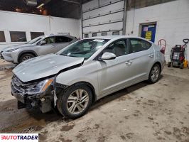 Hyundai Elantra - zobacz ofertę