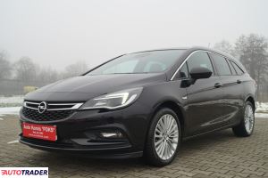Opel Astra 2017 1.4 125 KM