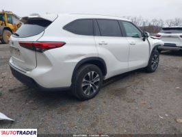 Toyota Highlander 2020 3