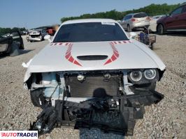 Dodge Challenger 2020 5