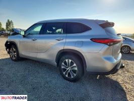 Toyota Highlander 2020 3