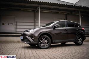 Toyota RAV 4 2016 2.0 140 KM Toyota RAV 4 2016 2.0 140 KM