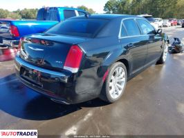 Chrysler 300C 2019 3