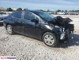 Nissan Versa 2020 1