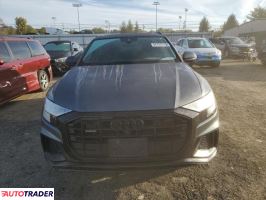 Audi Q8 2021 3