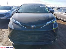 Toyota Sienna 2024 2