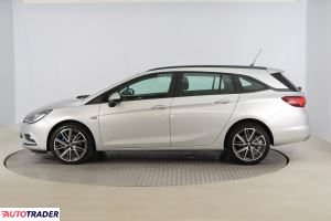 Opel Astra 2016 1.6 108 KM