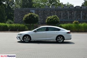 Opel Insignia 2020 2.0 200 KM