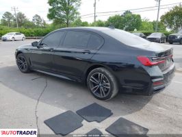 BMW 740 2022 3