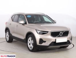 Volvo XC40 2023 1.5 127 KM