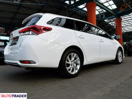 Toyota Auris 2018 1.8 136 KM