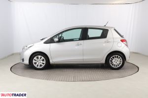 Toyota Yaris 2011 1.3 97 KM