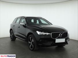 Volvo XC60 2019 2.0 246 KM