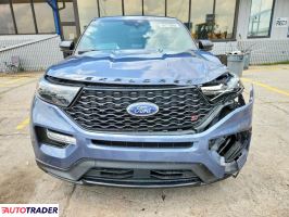 Ford Explorer 2021 3