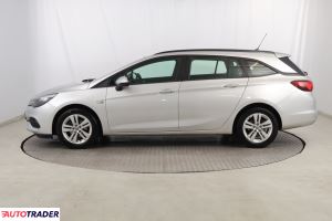 Opel Astra 2020 1.5 120 KM