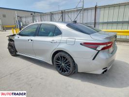 Toyota Camry 2021
