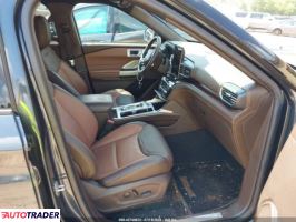 Ford Explorer 2022 3