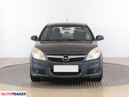 Opel Signum 2007 1.9 118 KM