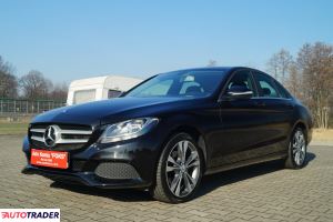 Mercedes C-klasa 2014 2.0 184 KM