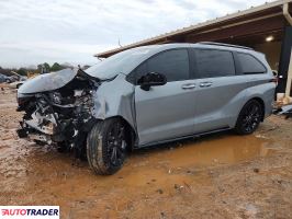 Toyota Sienna 2025 2