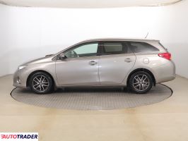 Toyota Auris 2014 1.4 88 KM