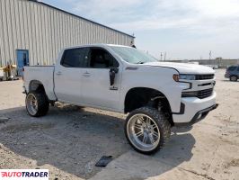 Chevrolet Silverado 2020 5