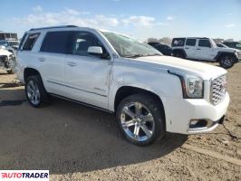 GMC Yukon 2019 6