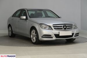 Mercedes C-klasa 2013 1.8 154 KM