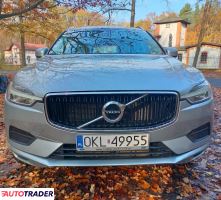 Volvo XC60 2018 2.0 254 KM