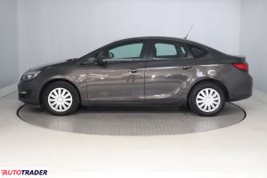Opel Astra 2013 1.6 113 KM
