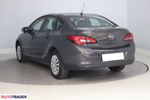 Opel Astra 2013 1.6 113 KM