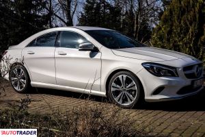 Mercedes 2018 2.0 211 KM